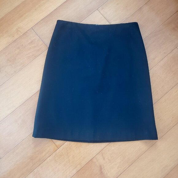 NWOT Virgin wool and cashmere skirt,  6 - Picture 3 of 7